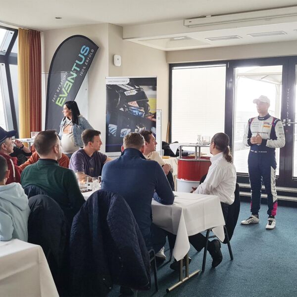 Rennen Oschersleben Dominique Schaak